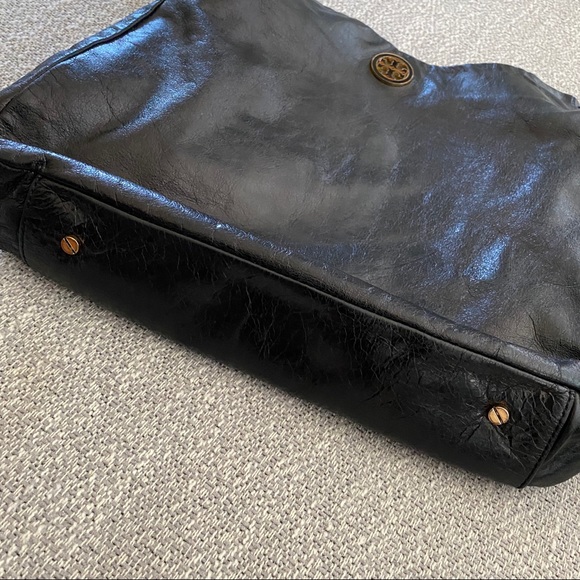 Tory Burch Hobo Bag - Picture 4 of 7